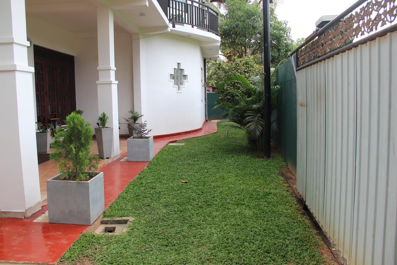 Madhusanka Holiday Home Digana Exterior photo